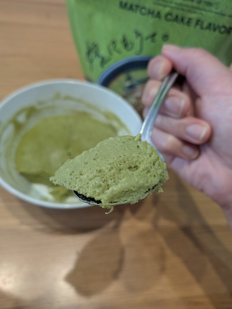 嫁マグ　すくった感じ