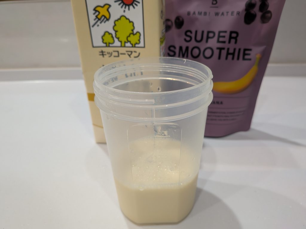バンビウォータースーパースムージー　無調整豆乳割り